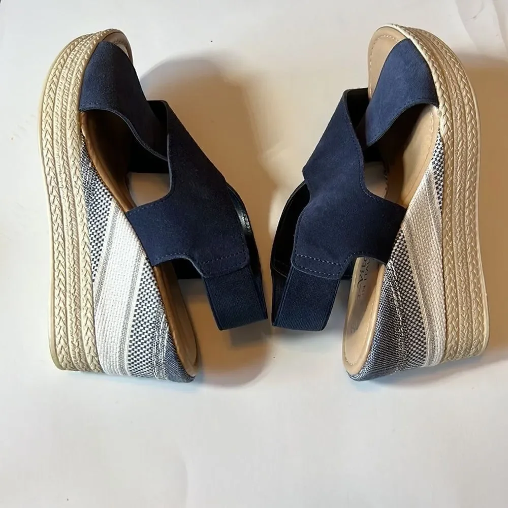 BELLA ~ VITA Women’s Leather Suede Platform Wedge Open Toe Sandal Blue Size 10